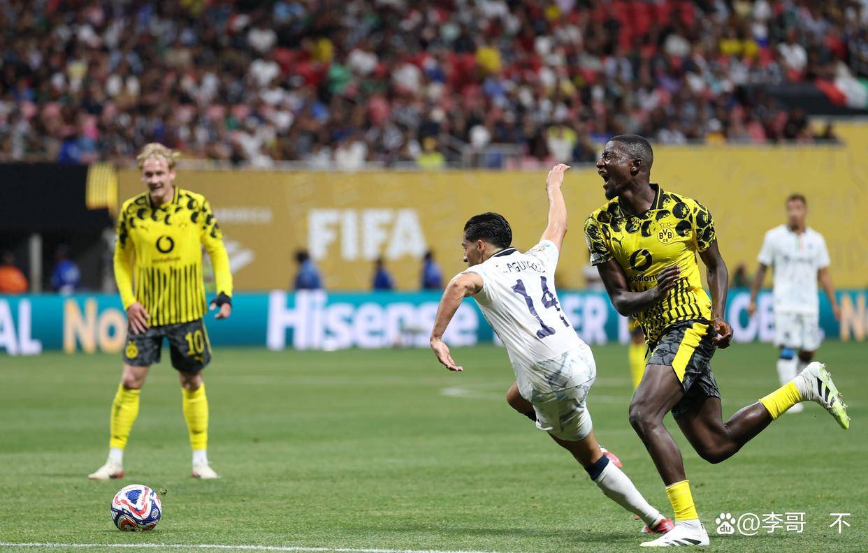 九游游戏盒子下载安装-多特蒙德巨星伤愈复出即破门，全场球迷沸腾，一下活动手机次数只是.